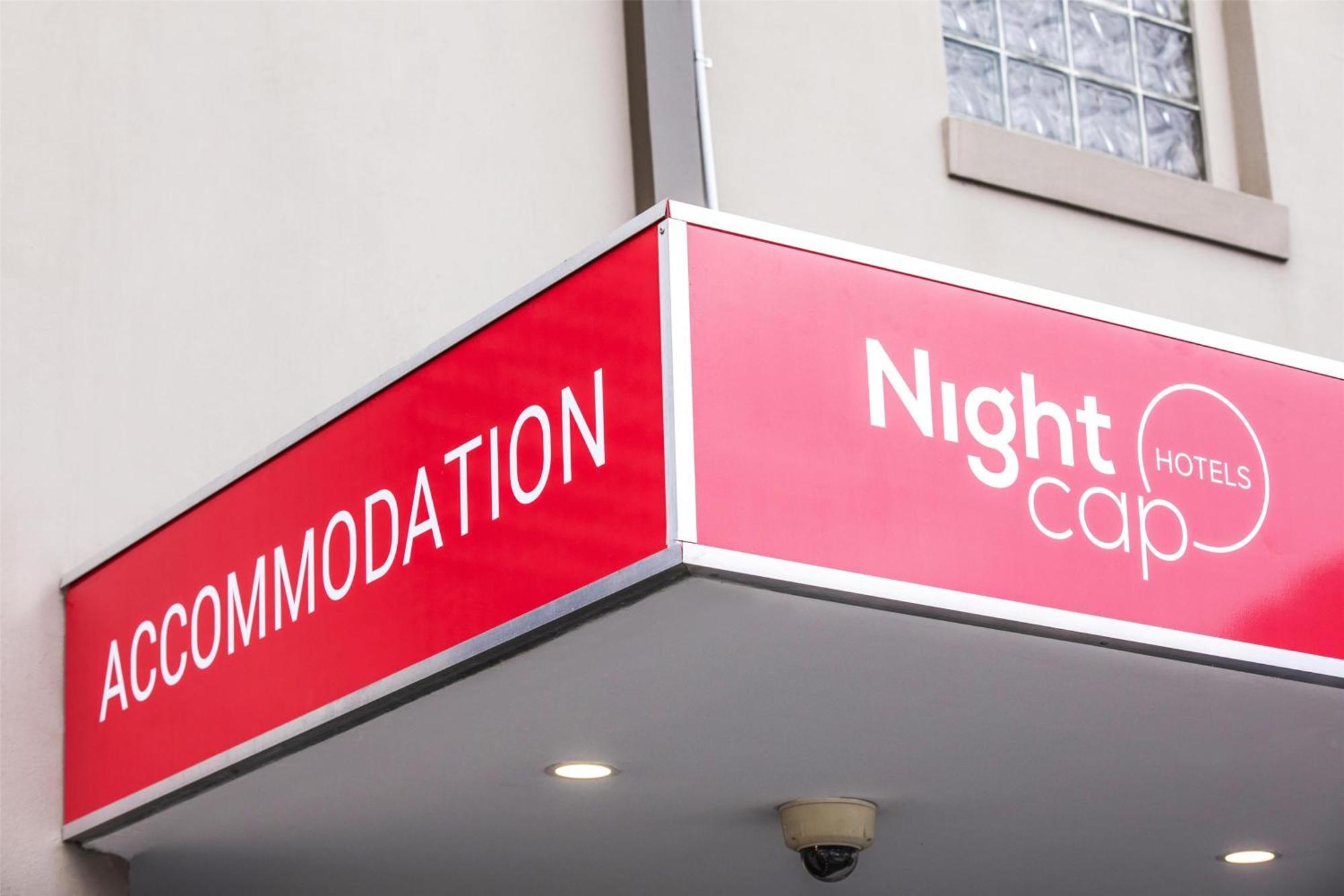 Nightcap At Chester Hill Hotel Bankstown Exterior photo